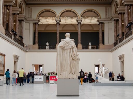 museum info tips 24