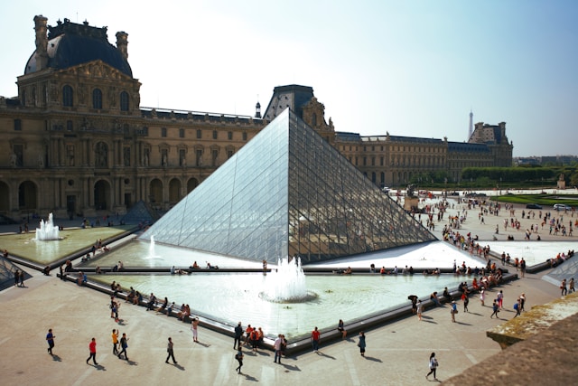 museum info tips 48