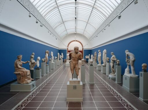 museum info tips 64