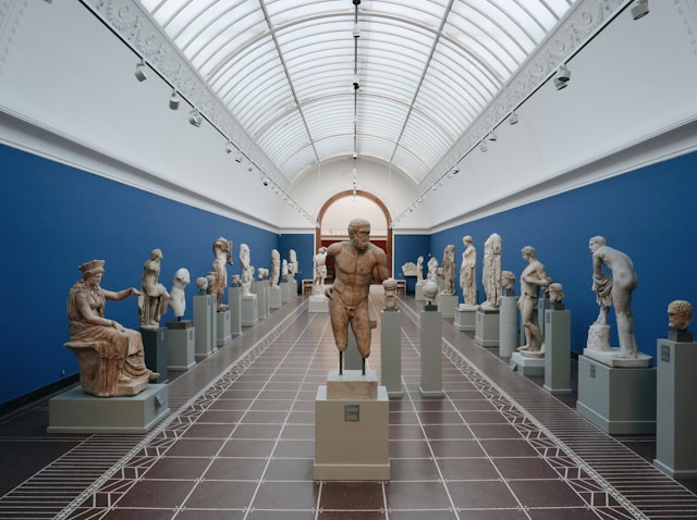 museum info tips 64