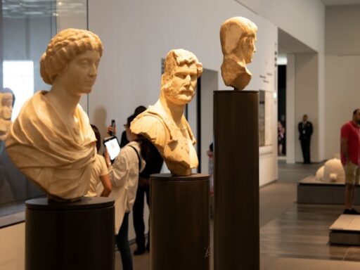 museum info tips 94